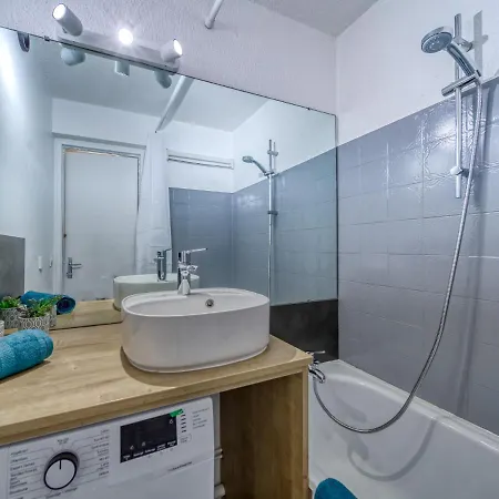Pegase Phenix-74 By Interhome *